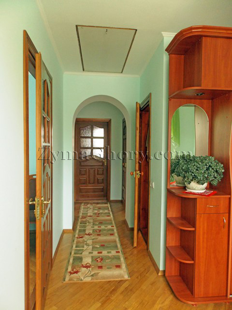 Apartment in Truskavets, corridor and bathroom