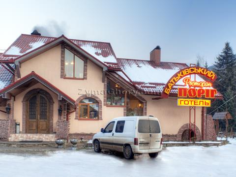 Yablunytsia – hotel "Smerekova Khata»