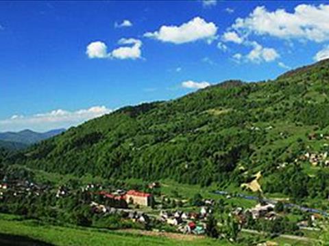 Кваси - мінеральні води, лікування, житло