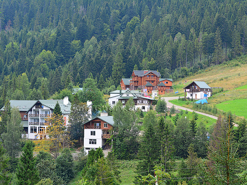 Oriavchyk — cheap holidays in the Carpathians