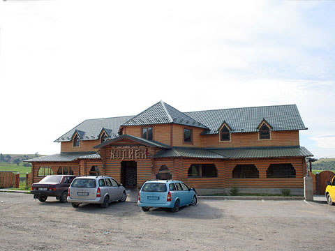 Mohnate, hotel-restaurant «Kolyba»